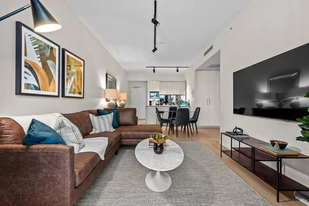 South Bank Sensational! ~ 1Bed,1Bath,1Car,Balcony Apartman Brisbane