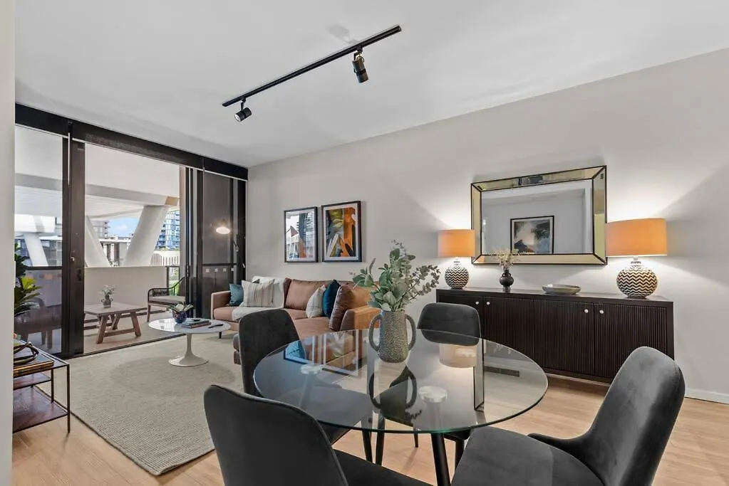 South Bank Sensational! ~ 1Bed,1Bath,1Car,Balcony Apartman Brisbane Ausztrália